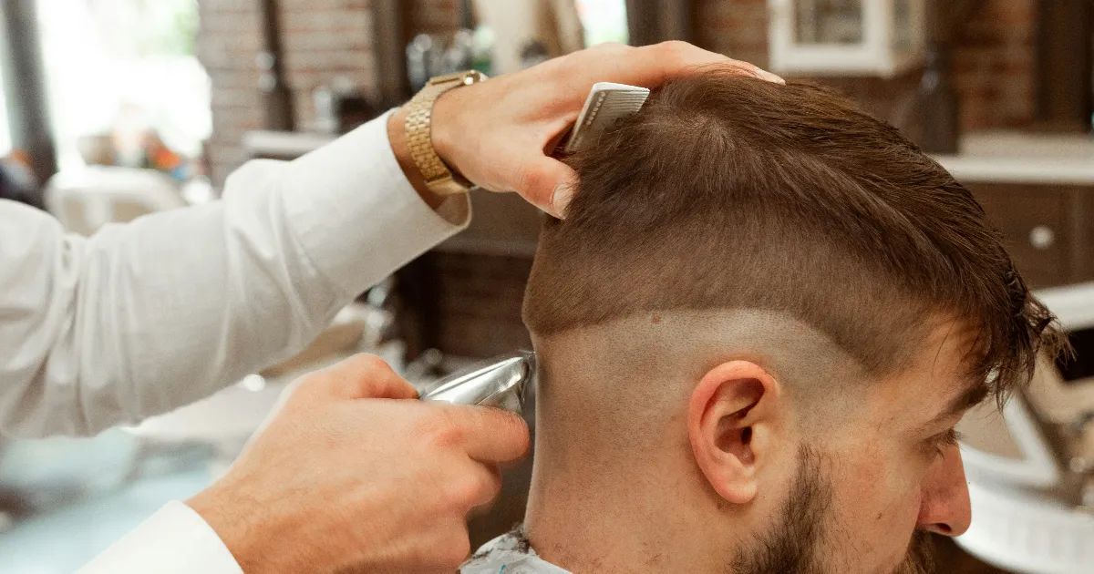 The Ultimate Guide to Haircuts for Men with Oval Faces: Find Your Perfect Style